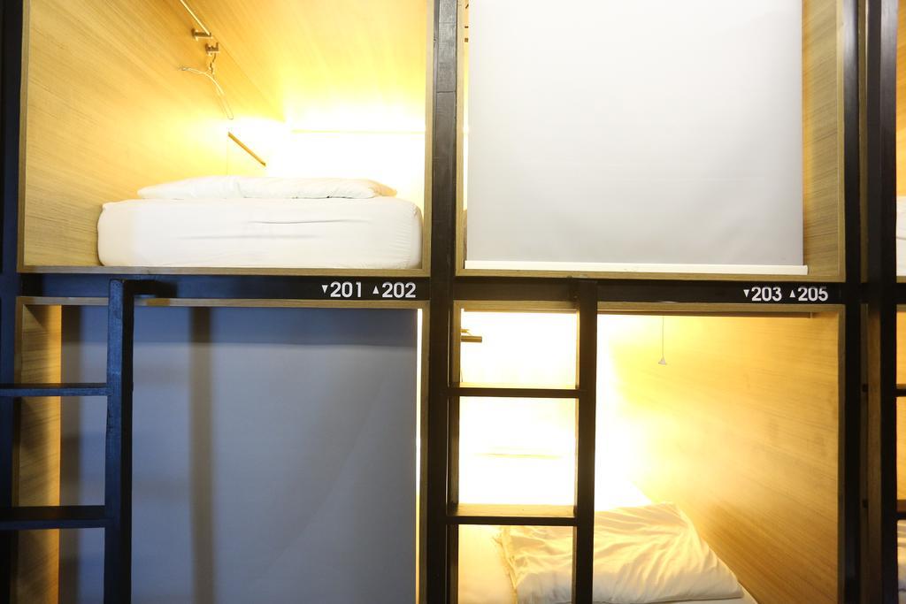 M Boutique Hostel Семиняк Екстериор снимка